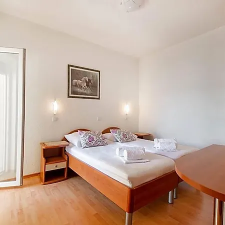 Charming Seaside 4* Omiš