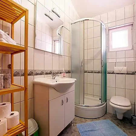Charming Seaside Otel 4*